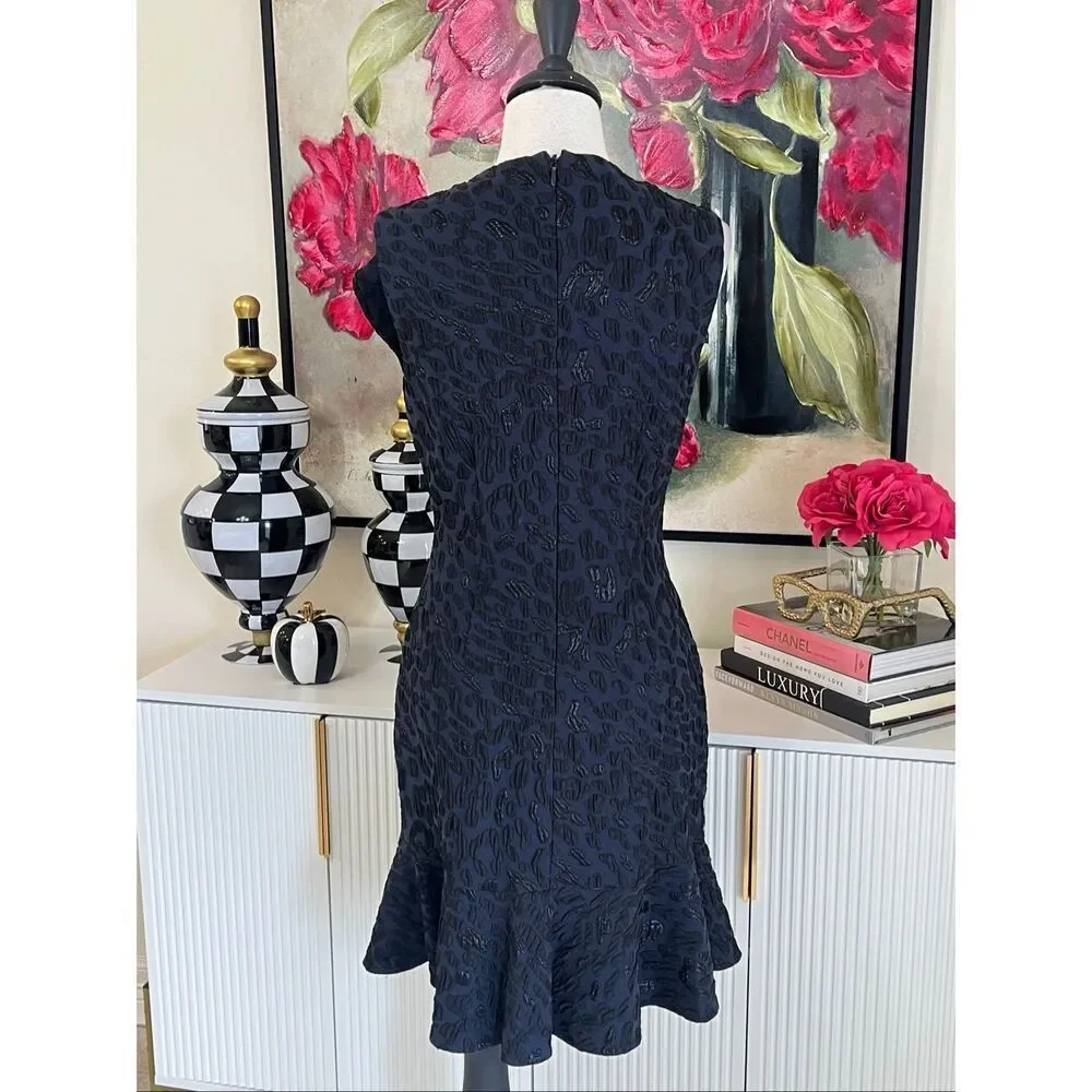 BCBGMaxazria Women's Dede Ruffled Jacquard Sleeveless Sheath Dress Navy Size 6